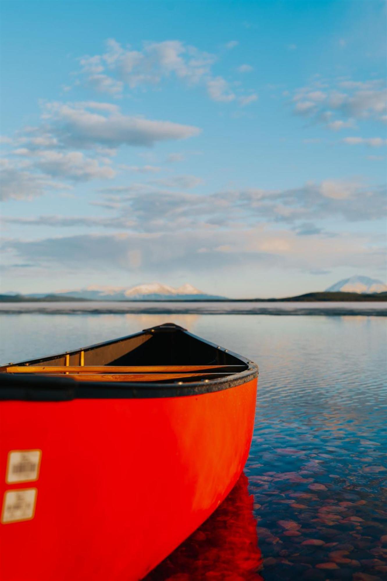 Little Atlin Lodge Tagish Exteriör bild