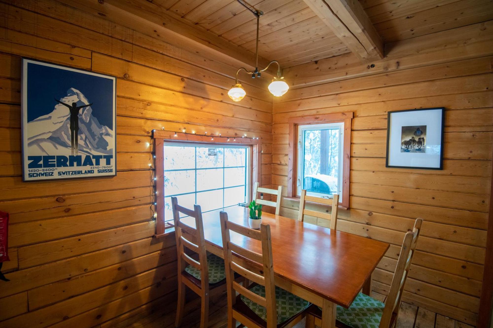 Little Atlin Lodge Tagish Exteriör bild